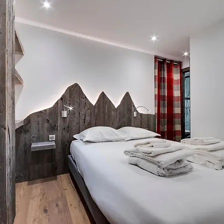 Duplex Renove Avec Balcon A Val D'isere, Parking Inclu - Fr-1-862-24 Val-dʼIsère
